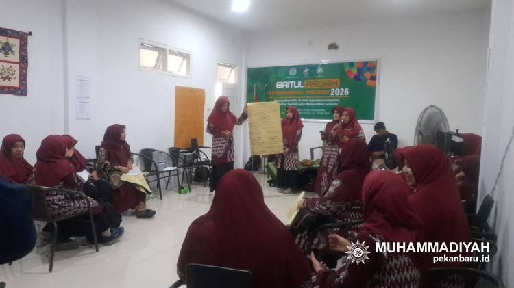 PDM Pekanbaru Apresiasi Pelaksanaan Baitul Arqam SD Muhammadiyah 1 Pekanbaru