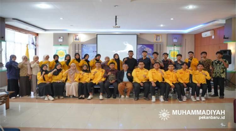 Pelajar Muhammadiyah Pekanbaru Suarakan Kepedulian Papua melalui Diskusi Film Pesta Babi